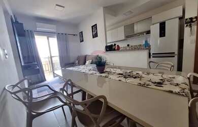 Imagem: O apartamento possui 2 Dormitórios, 1 Banheiro, 2 Vagas na