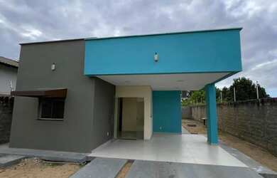 Imagem: A casa possui 3 Dormitórios, 2 Banheiros, 106m² de Área e