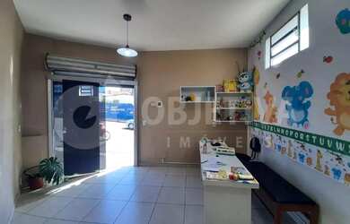 Imagem: O depósito possui 25m² de Área e está localizado em Tubalina