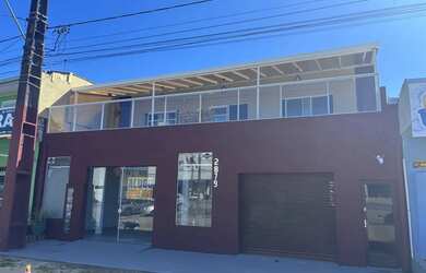 Imagem: A casa à venda possui 3 Dormitórios, 5 Banheiros, 3 Vagas