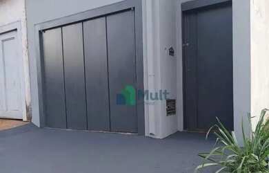 Imagem: A casa possui 2 Dormitórios, 2 Banheiros, 1 Vaga na garagem