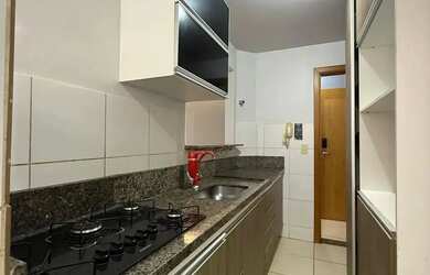 Imagem: O apartamento possui 2 Dormitórios, 2 Banheiros, 1 Vaga na