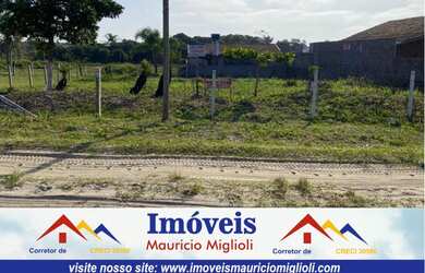 Imagem: O terreno possui 360m² de Área e está localizado em Balneário