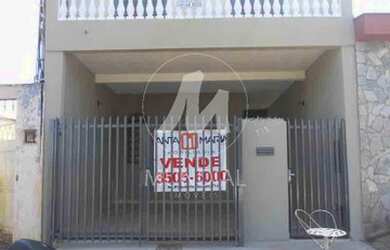 Imagem: A casa possui 3 Dormitórios, 3 Banheiros, 1 Vaga na garagem