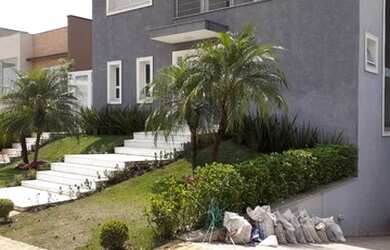 Imagem: A casa em condomínio possui 4 Dormitórios, 5 Banheiros, 5