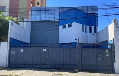 Imagem: O depósito possui 650m² de Área e está localizado em Vila