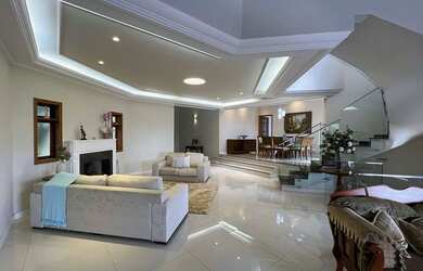 Imagem 5: Linda Casa com 4 dorm/3 sts - Salões festas e jogos, piscina, gourmet