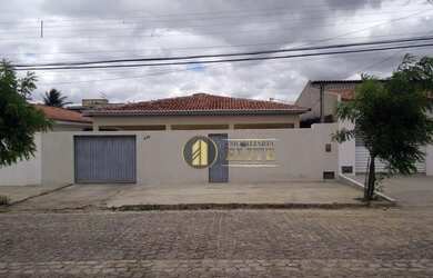 Imagem: EXCELENTE CASA A VENDA NO MONTE CASTELO PARNAMIRIM/RN