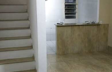 Imagem: A casa em condomínio possui 2 Dormitórios, 1 Banheiro, 1 Vaga