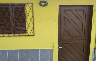 Imagem: Vendo 2 Casas de Vila, Monte Castelo, Próximo a Lampadinha