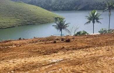 Imagem 8: Terreno com ótima localização possui 1000 metros quadrados em Usina...