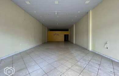 Imagem: O depósito para alugar possui e está localizado em Nossa