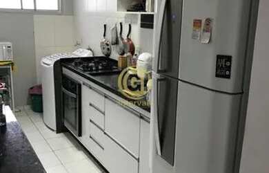 Imagem: O apartamento possui 3 Dormitórios, 1 Banheiro, 1 Vaga na garagem