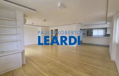 Imagem: O apartamento na cobertura possui 2 Dormitórios, 4 Banheiros