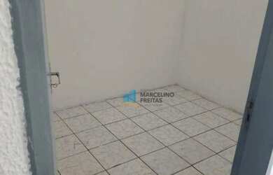 Imagem 4: Casa com 1 dormitório para alugar, 34 m² por R$ 680,00/mês - Quintino...