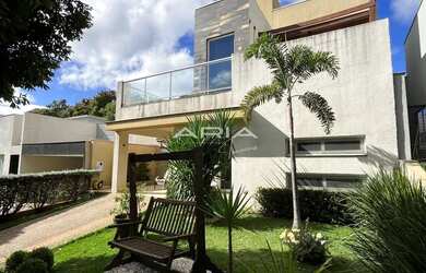 Imagem: A casa em condomínio possui 3 Dormitórios, 2 Banheiros, 2