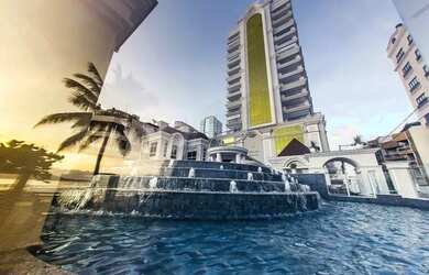 Imagem: O apartamento possui 4 Dormitórios, 5 Banheiros, 4 Vagas na