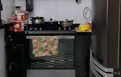 Imagem: A casa possui 3 Dormitórios, 2 Banheiros e está localizado