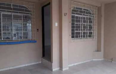 Imagem 2: Casa com 65m² 2 quartos, à venda, no bairro Boqueirão em Curitiba