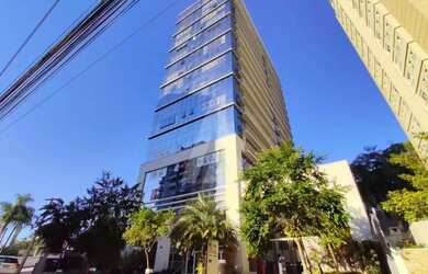 Imagem: O depósito possui 1 Vaga na garagem, 37m² de Área e está