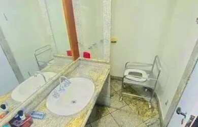 Imagem 9: Imóvel para venda tem 320 metros quadrados com 4 quartos em Praia da...