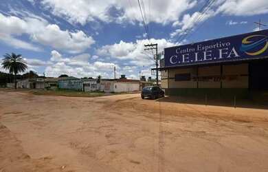 Imagem 2: Agio Valparaíso Casa 3Qtos Proximo ao Muro Verde e Amarelo Ceu Azul
