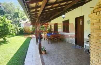 Imagem 2: Casa em Penedo Casa em condomínio com 4 dormitórios