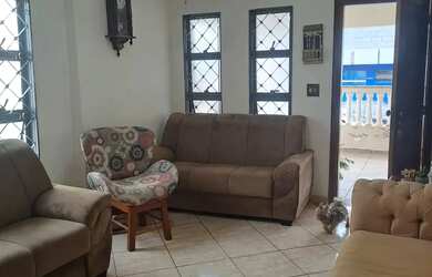 Imagem 4: Casa para venda com 150 metros quadrados com 4 quartos em Centro - Bariri...