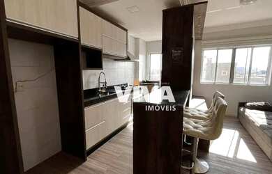 Imagem: O apartamento possui 2 Dormitórios, 1 Banheiro, 1 Vaga na garagem