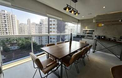 Imagem: O apartamento possui 3 Dormitórios, 5 Banheiros, 2 Vagas na