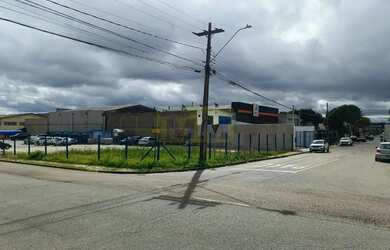 Imagem: O terreno possui 940m² de Área e está localizado em Emiliano