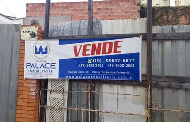 Imagem: A casa possui 4 Dormitórios, 4 Banheiros, 1 Vaga na garagem