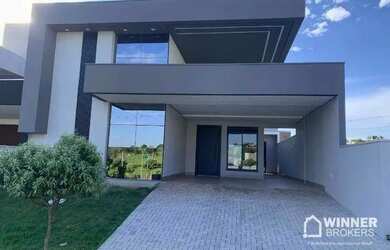 Imagem: A casa possui 3 Dormitórios, 3 Banheiros, 4 Vagas na garagem