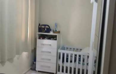 Imagem: A casa possui 4 Dormitórios, 3 Banheiros, 2 Vagas na garagem