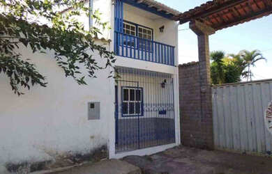 Imagem: A casa possui 2 Dormitórios, 1 Banheiro, 5 Vagas na garagem