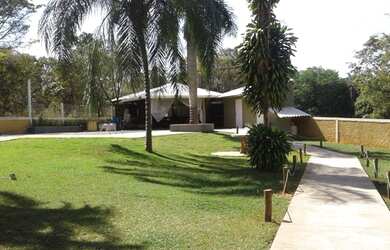 Imagem: A pousada chalé possui 3 Dormitórios, Acomodam 13 pessoas