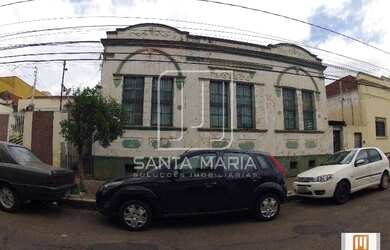 Imagem: O depósito possui 2 Vagas na garagem, 350m² de Área e está