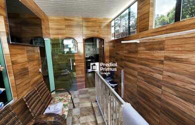 Imagem: A casa possui 5 Dormitórios, 2 Banheiros, 131m² de Área e