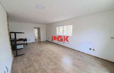 Imagem: O depósito possui 100m² de Área e está localizado em Centro