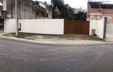 Imagem: A casa possui 2 Dormitórios, 1 Banheiro, 680m² de Área e