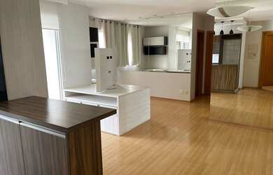 Imagem: O apartamento possui 2 Dormitórios, 2 Banheiros, 2 Vagas na