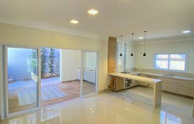 Imagem: A casa em condomínio à venda possui 3 Dormitórios, 4 Banheiros