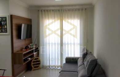 Imagem: O apartamento possui 2 Dormitórios, 1 Banheiro, 2 Vagas na