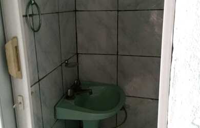 Imagem 12: Vendo casa 2/4, telhado, boa localização, oportunidade