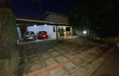 Imagem: A casa em condomínio possui 3 Dormitórios, 3 Banheiros, 4