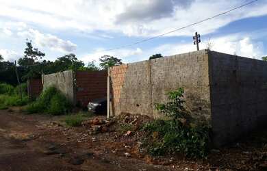 Imagem: O terreno está localizado em Santa Cruz, Cuiabá à venda por
