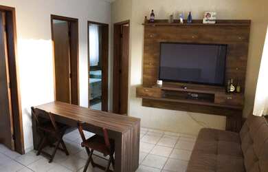 Imagem: O apartamento possui 2 Dormitórios, 1 Banheiro, 1 Vaga na garagem