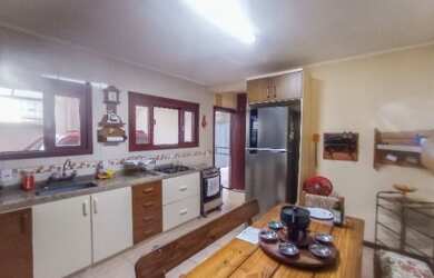 Imagem 9: Casa em Guarujá. Piscina, Churrasqueira, Área de serviçoe235m² de...