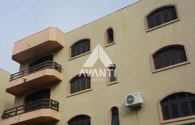 Imagem: O apartamento possui 3 Dormitórios, 2 Banheiros, 2 Vagas na