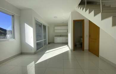 Imagem: O apartamento possui 2 Dormitórios, 2 Banheiros, 2 Vagas na